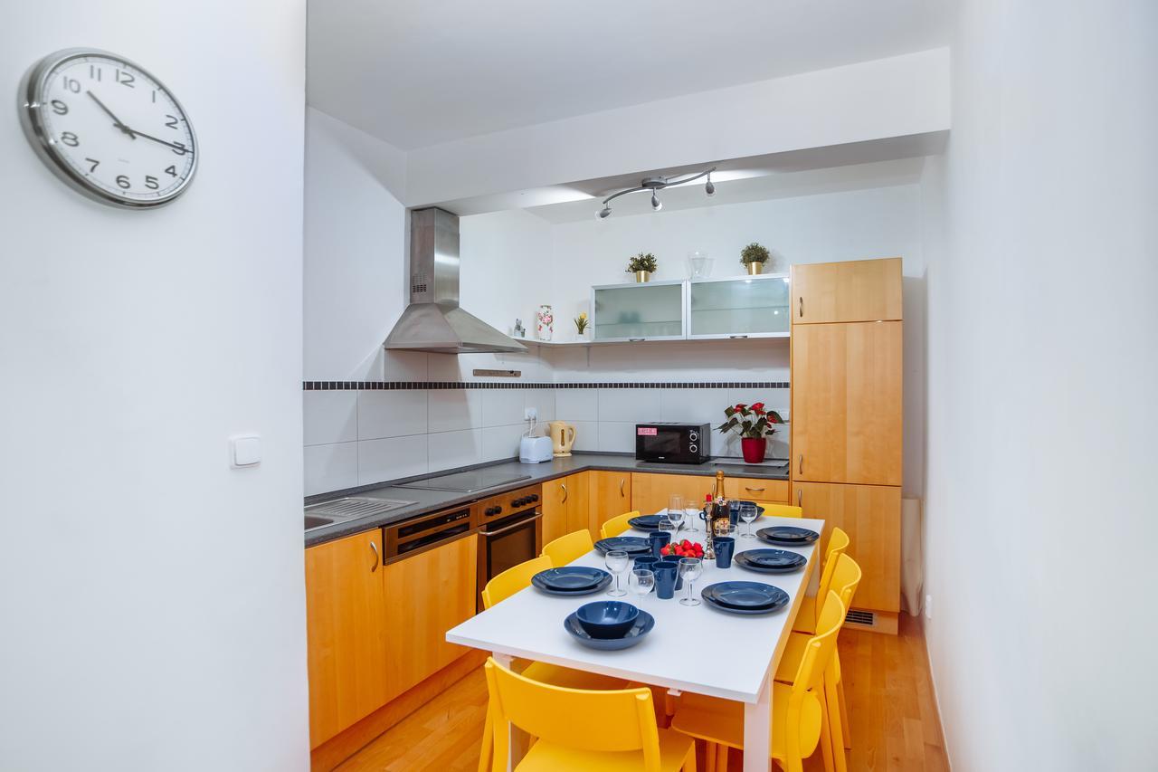 Beautiful Apartment In Central Residence Praga Zewnętrze zdjęcie